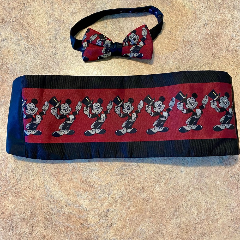 Disney Vintage Red and Black Mickey Mouse Top Hat Bow Tie & Cummerbund Silk